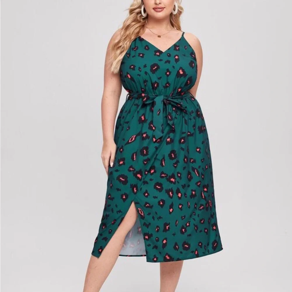 SHEIN Pink Cheetah Print Dress*missing belt* - Picture 4 of 15